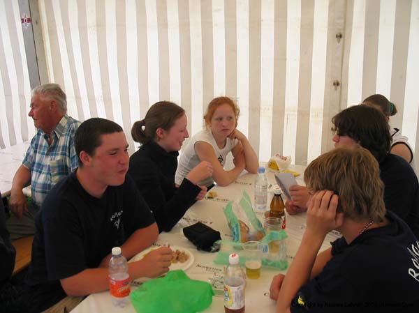 morat_2004_089