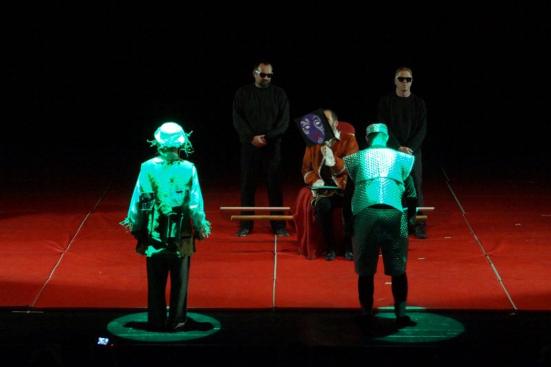 spectacle_150e_157