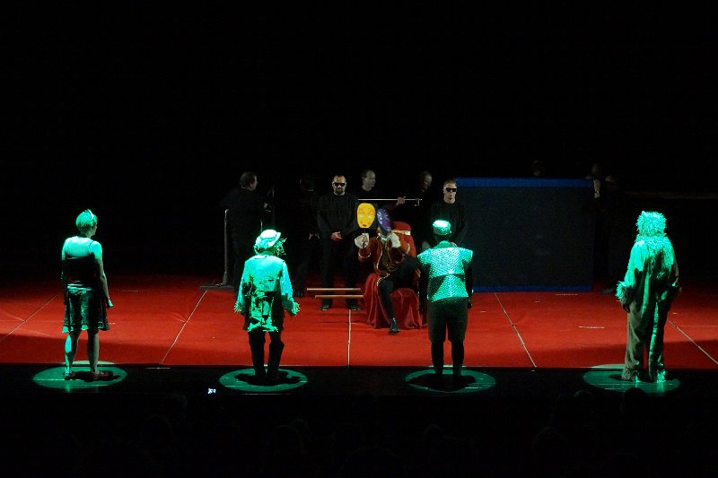 spectacle_150e_158